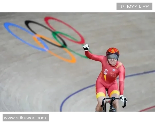 世界级运动员的荣耀与奋斗:成就背后的努力与坚持 世界级运动员的荣耀与奋斗:成就背后的努力与坚持