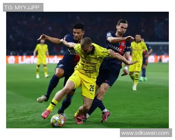 波尔多与勒阿弗尔的激烈对决揭示法甲新赛季的竞争格局与球队实力分析