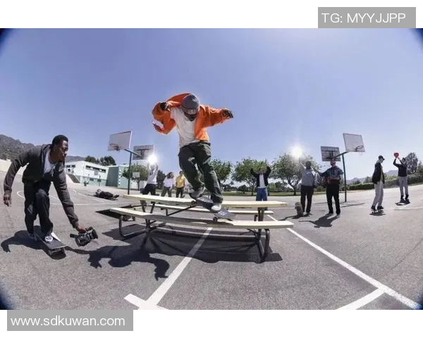 北京滑板队的反击之路：探索滑板文化的崛起与挑战