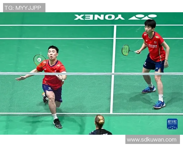 李娜回顾羽毛球生涯的辉煌与挑战分享成长与奋斗的心路历程 李娜回顾羽毛球生涯的辉煌与挑战分享成长与奋斗的心路历程