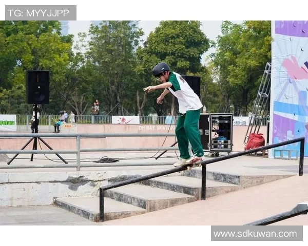 深圳滑板队的耐力挑战与成长之路探秘