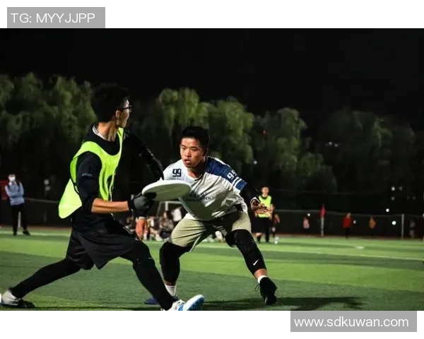 重庆飞盘队以58分领跑世界街舞大赛积分榜展现强劲实力