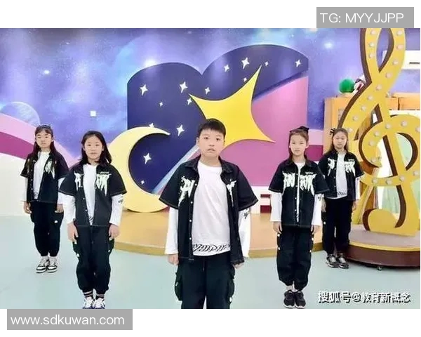 南京街舞队成长之路：从默默无闻到舞台闪耀的真实记录